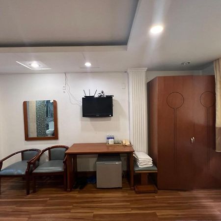 Nouveau Happy Inn - Ben Thanh Ho Chi Minh City Exterior photo